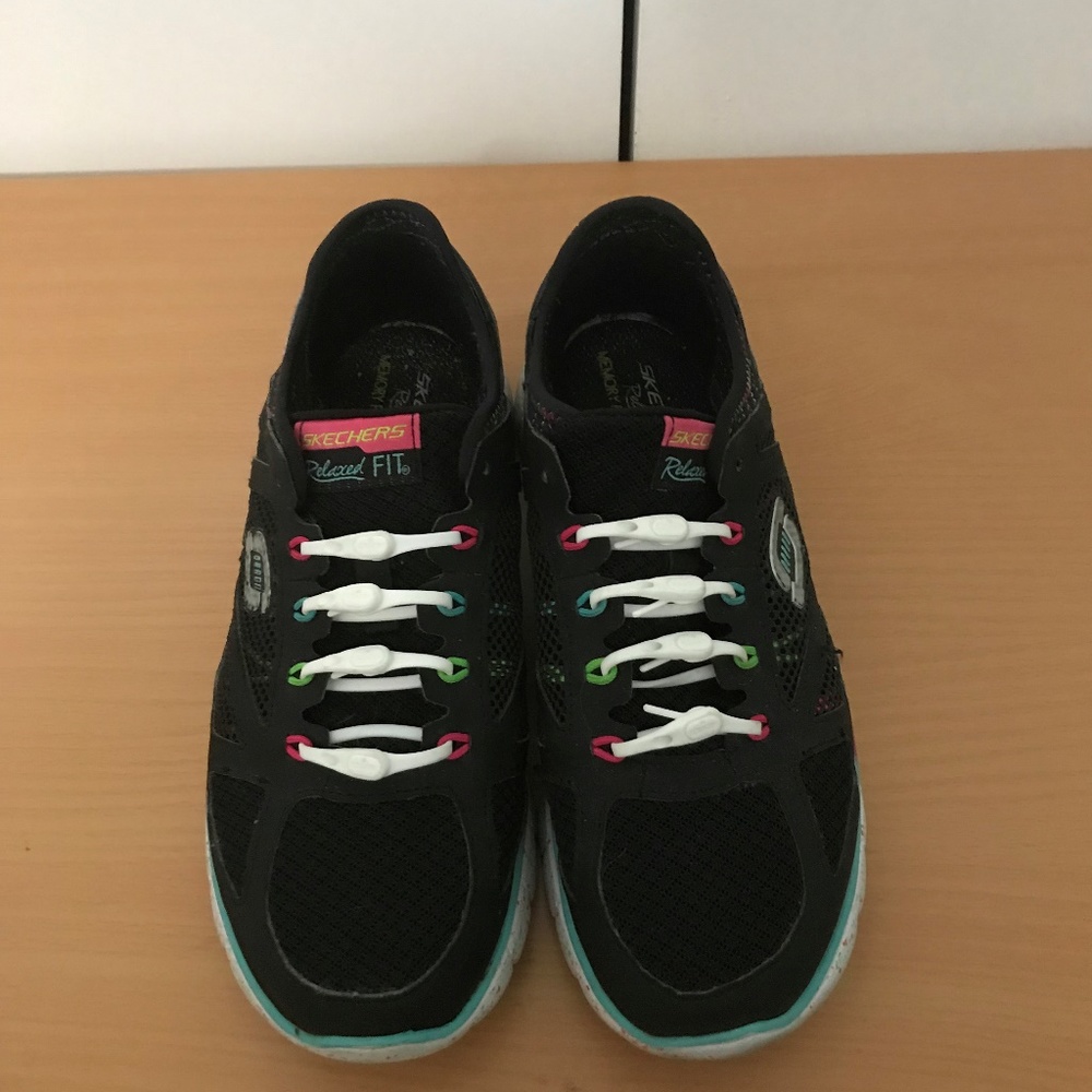 Skecher Shoes 8.5